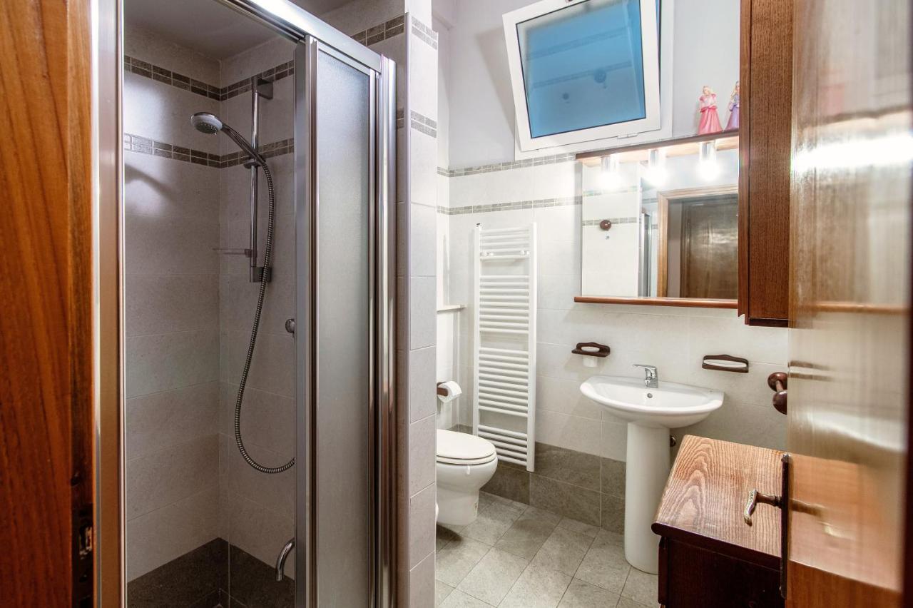 Grand Maison - Con 2 Ampie Camere Da Letto โกโม ภายนอก รูปภาพ